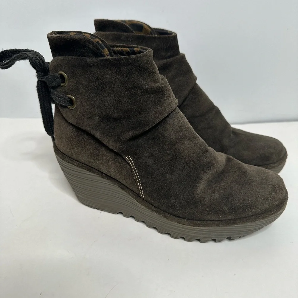 Fly London Suede Yama Booties in Diesel Size 8